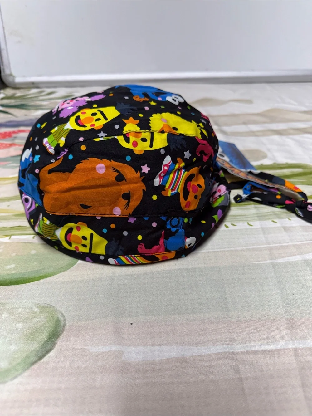 Tooniforms Sesame Street Black Surgical Scrub Cap Colorful Characters NWT